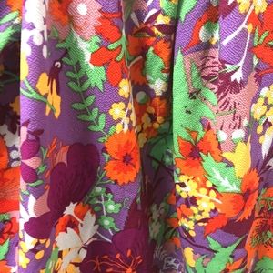 Lularoe Madison Floral Skirt with pockets 2XL NWOT